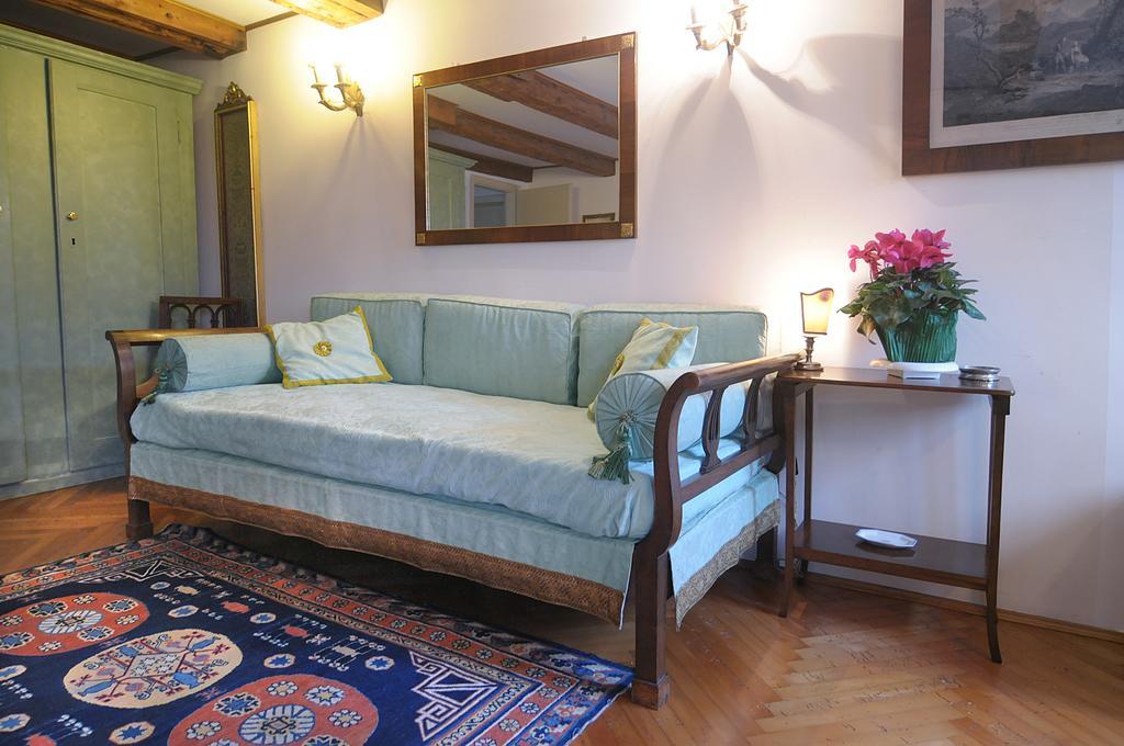 Palazzetto Da Schio * Venezia