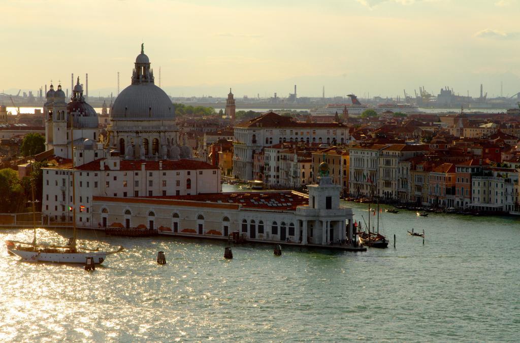 Palazzetto Da Schio * Venezia